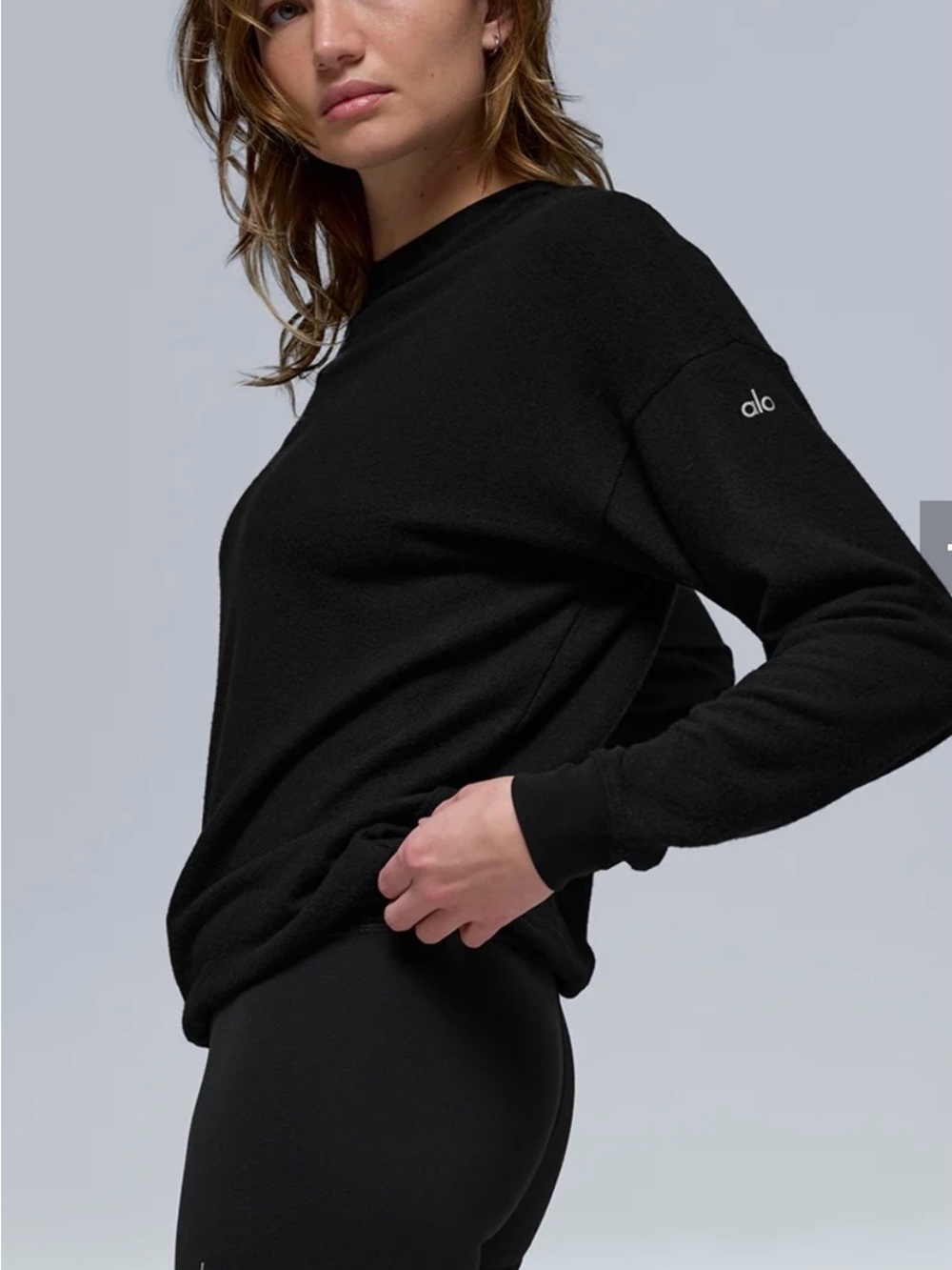 ALO Soho Yoga Women’s Black Crewneck Sweatshirt